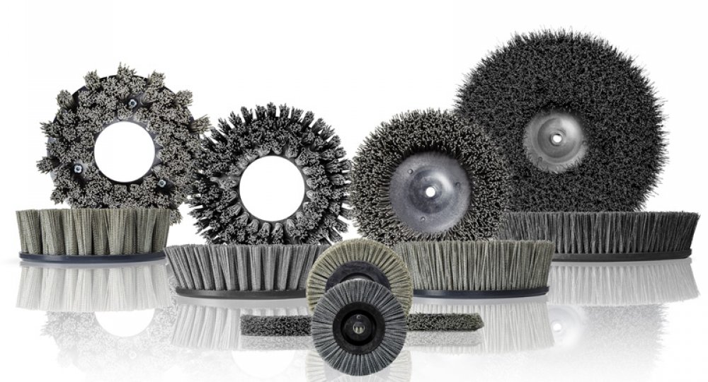 Cepillos para la indústria de las ruedas de alumínio usables en máquinas como Loeser, SGA, sistemas de robot, etc.